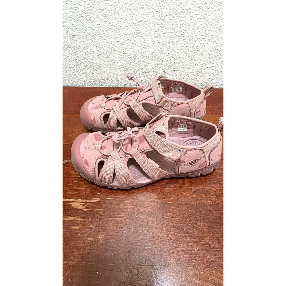 Keen Youth Pink Newport H2 Hiking Camping Beach Sandals Adjustable Straps Size 4